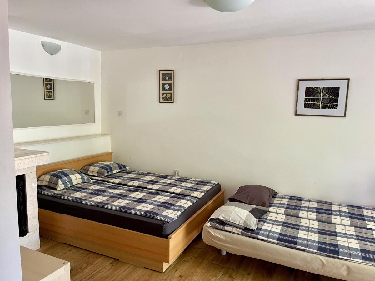 Apartments Paradise Zaboric Exterior photo